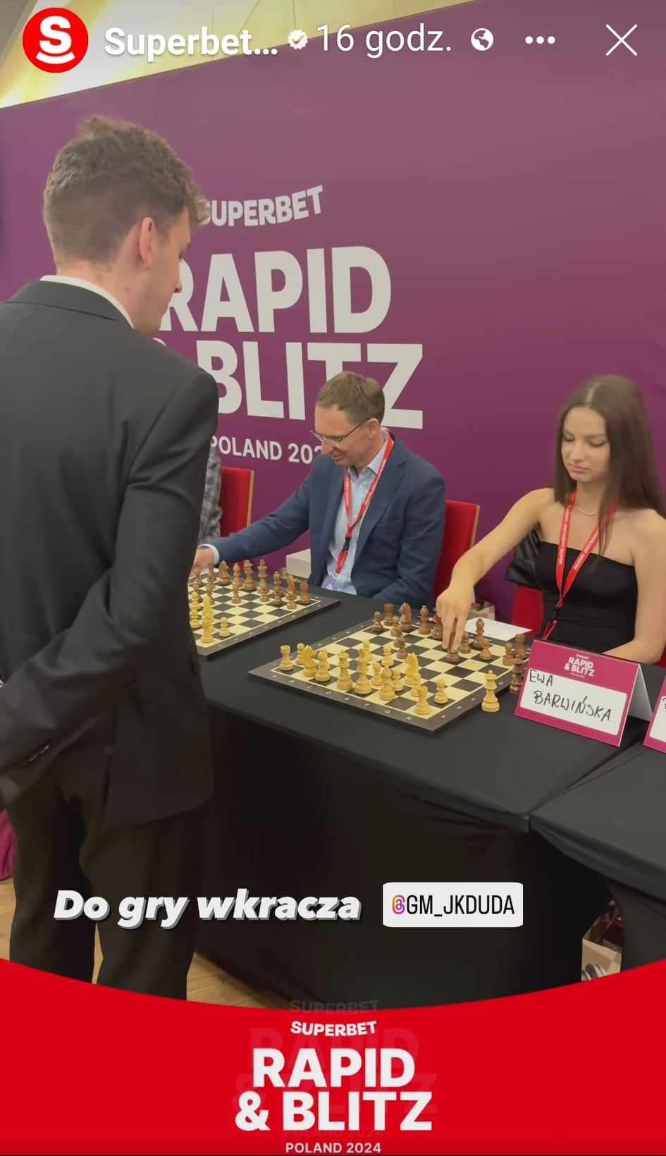 Ewa Barwińska zagrała symultanę z arcymistrzami